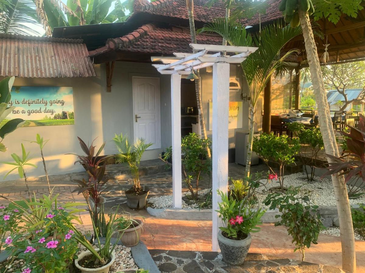 Lovina Vibes Hotel Balian 外观 照片