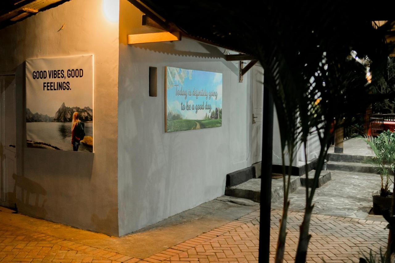 Lovina Vibes Hotel Balian 外观 照片